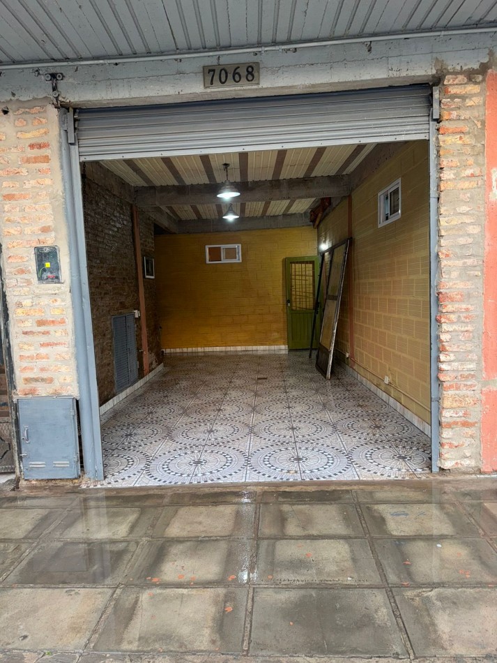 LOCAL COMERCIAL