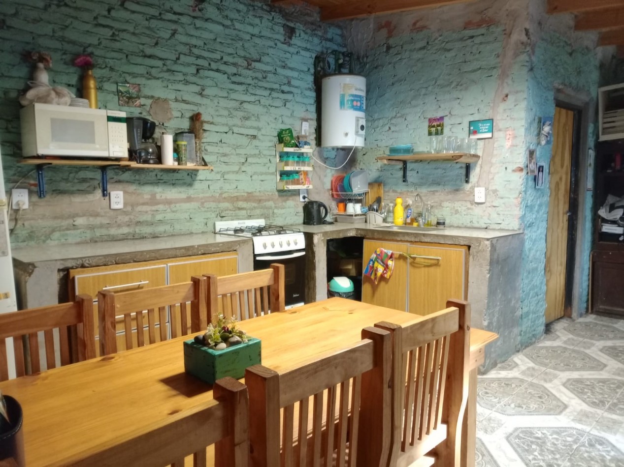 CASA 3 AMBIENTES EN GONZALEZ CATAN 