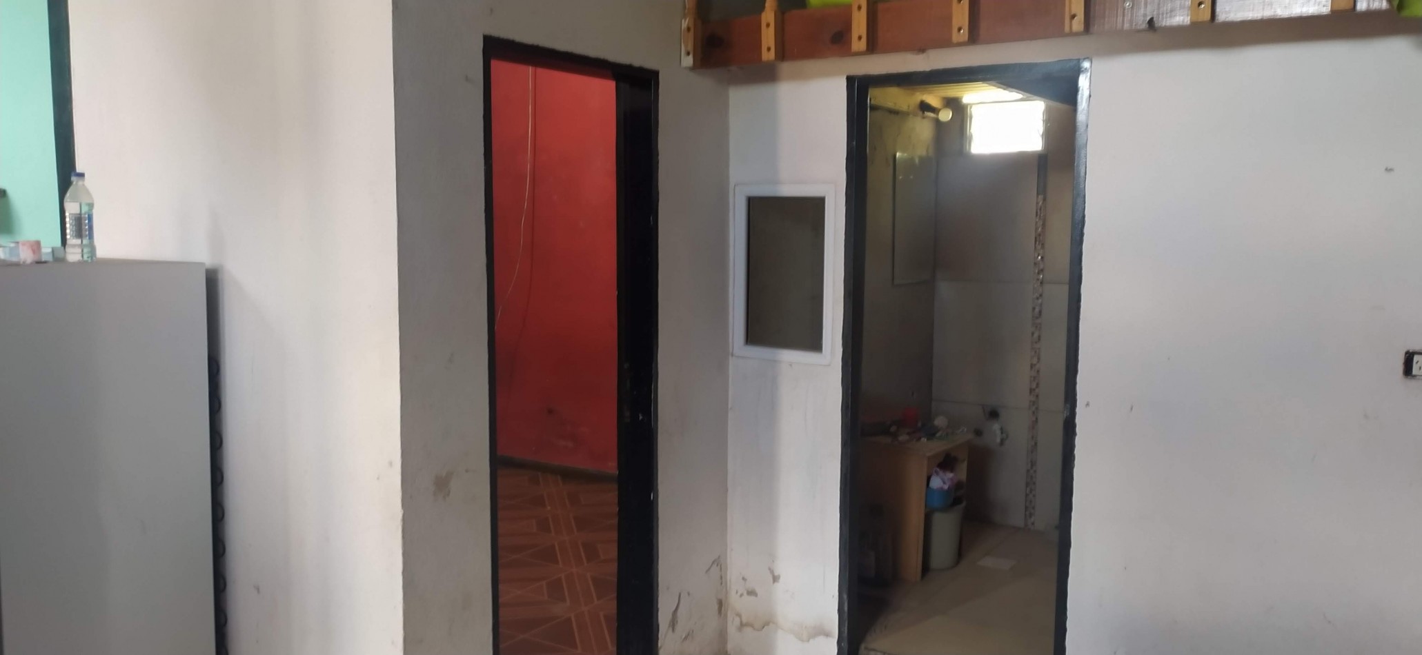 CASA CON LOSA Y LOCAL A TERMINAR 