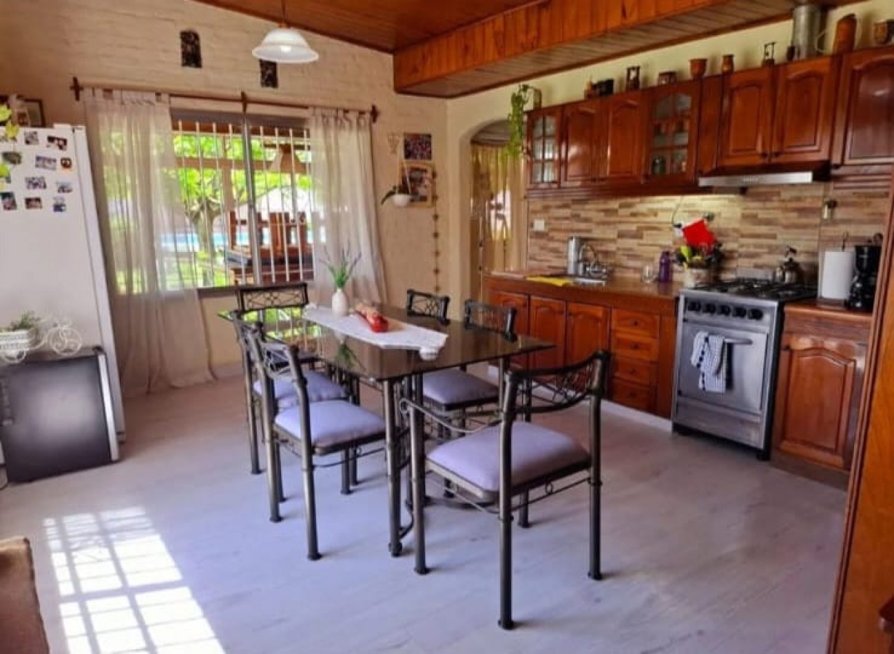 Importante Propiedad, Centro De Gonzalez Catan