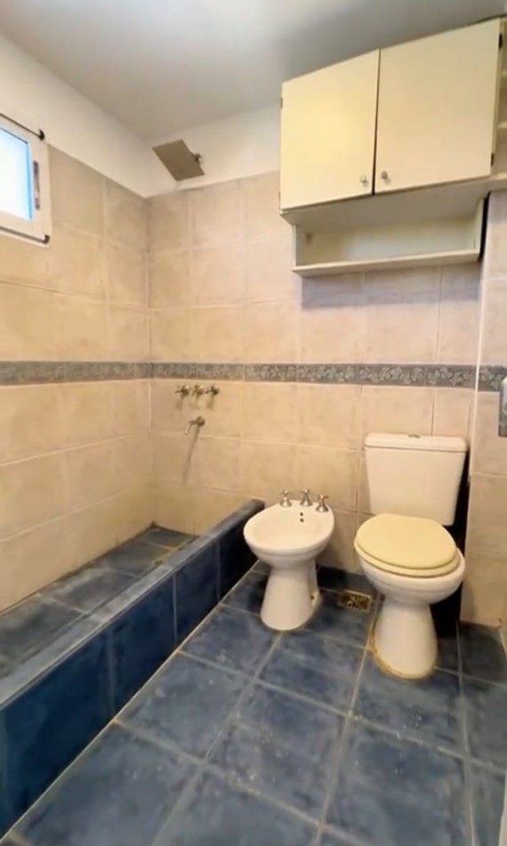 HERMOSA CASA EN EZEIZA 