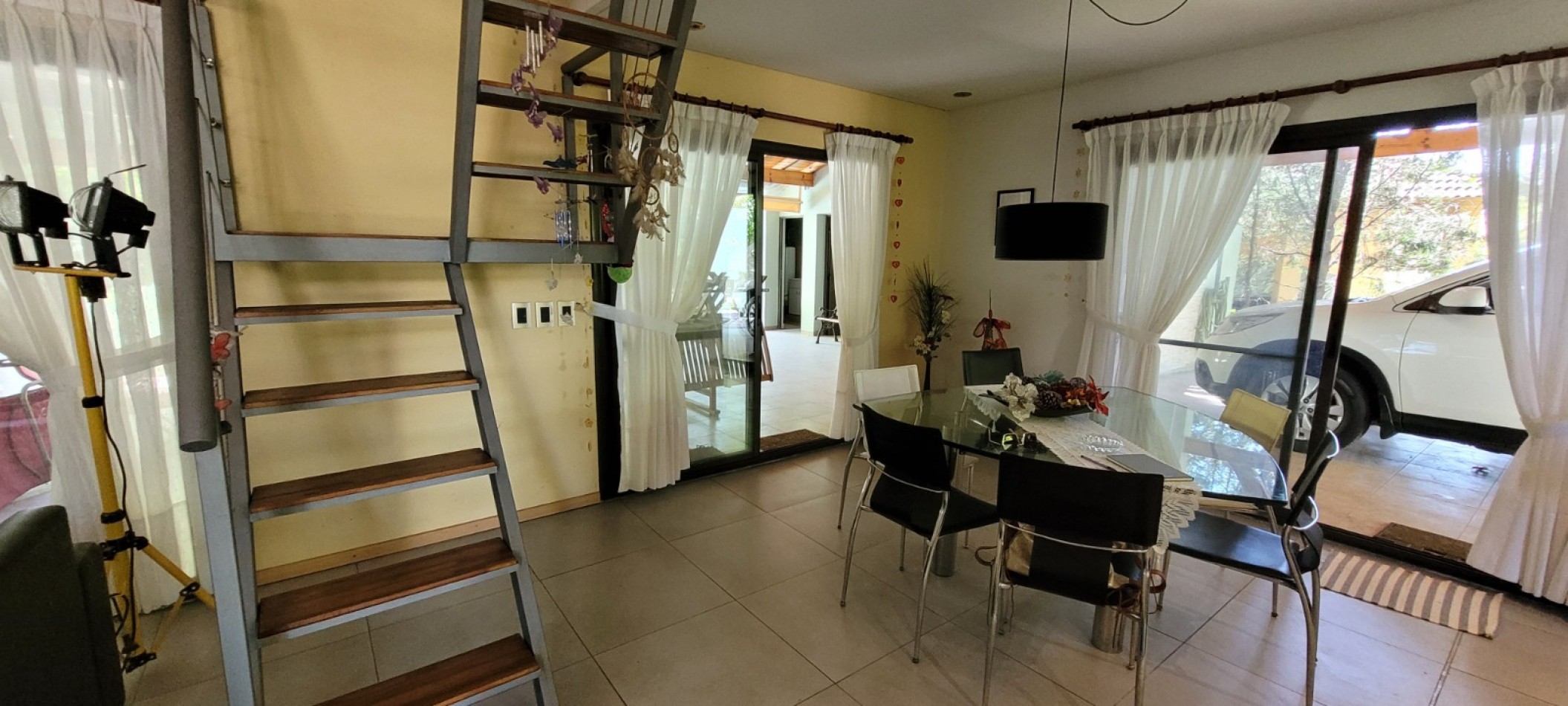 HERMOSA CASA EN CLUB DE CAMPO LAS PERDICES 