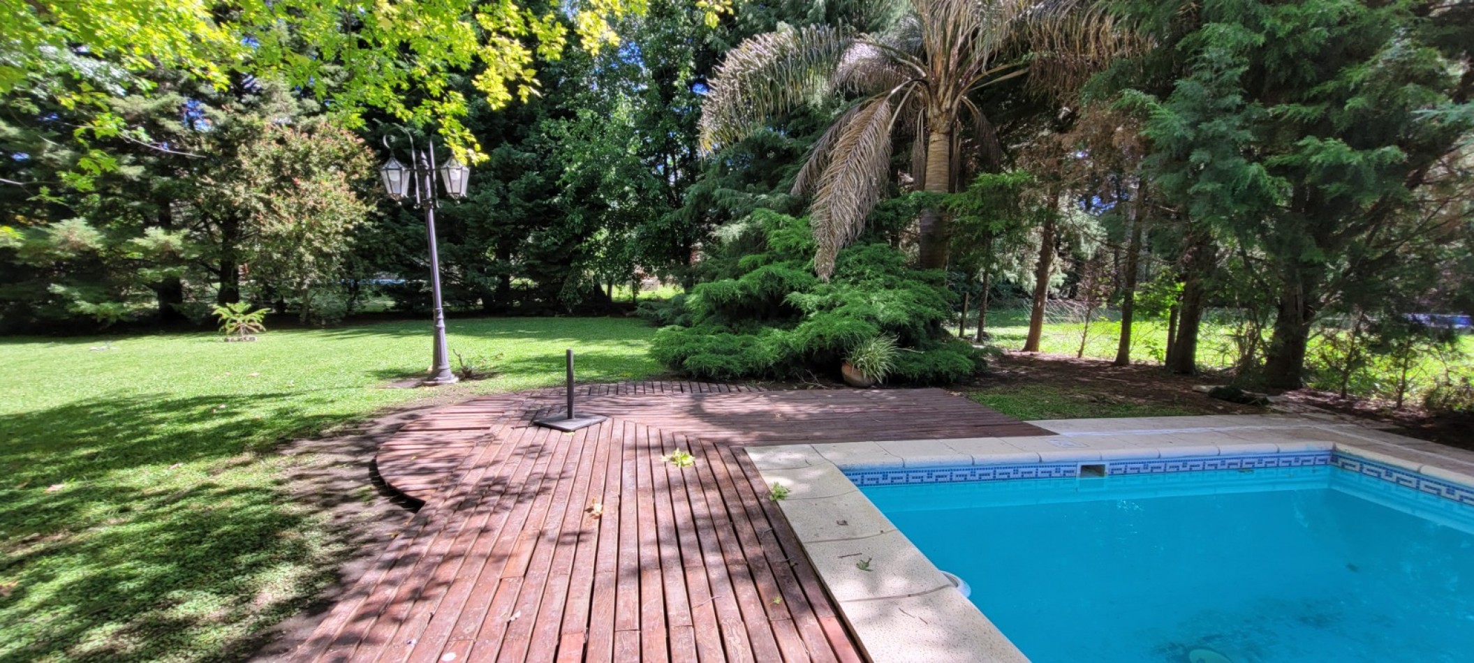 HERMOSA CASA EN CLUB DE CAMPO LAS PERDICES 