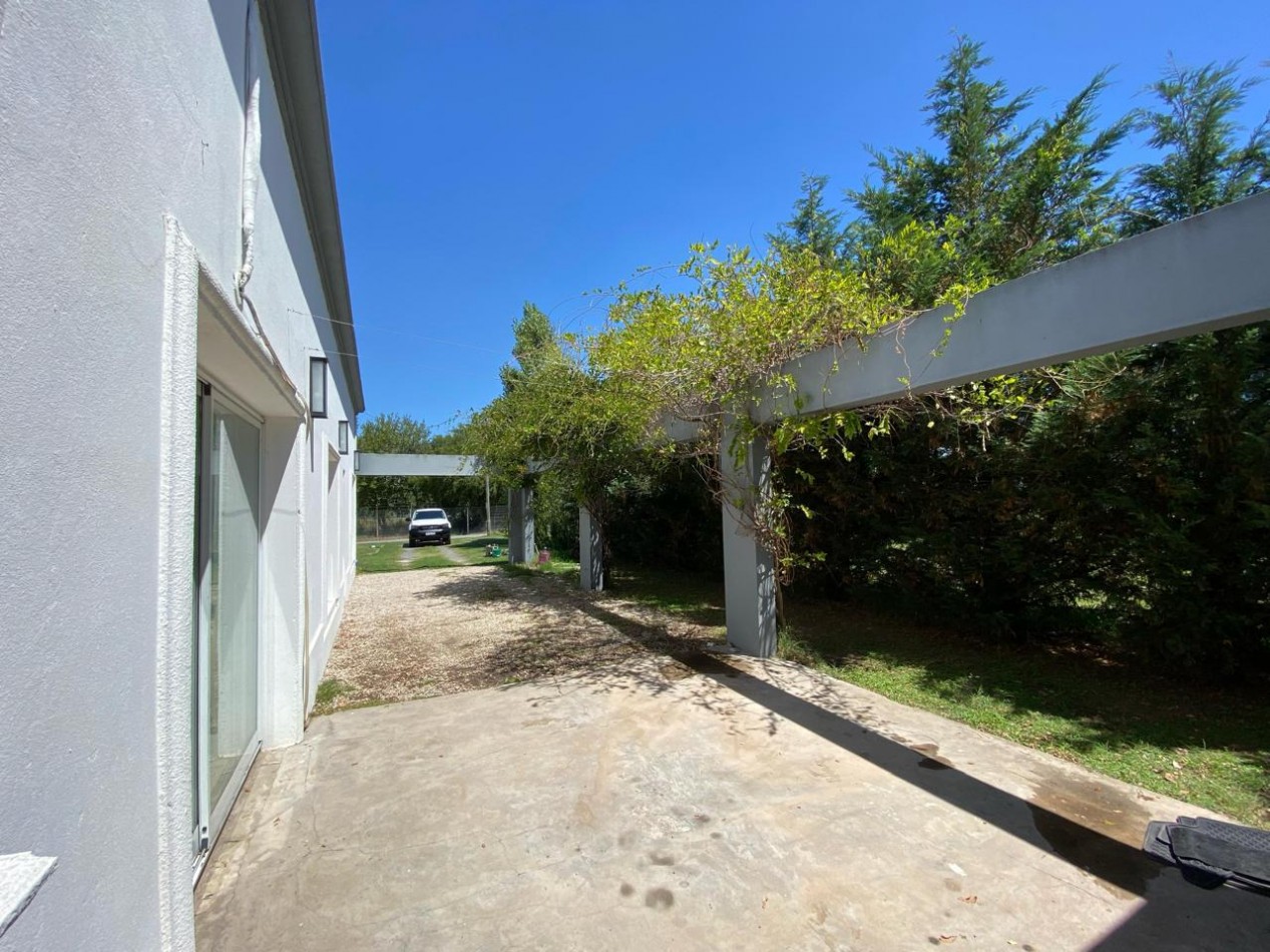 CASA EN CLUB DE CAMPO LAS PERDICES