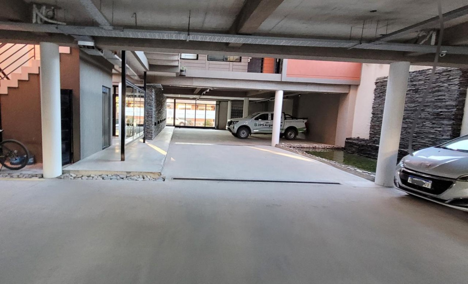 HERMOSO DEPARTAMENTO EN CAÑUELAS