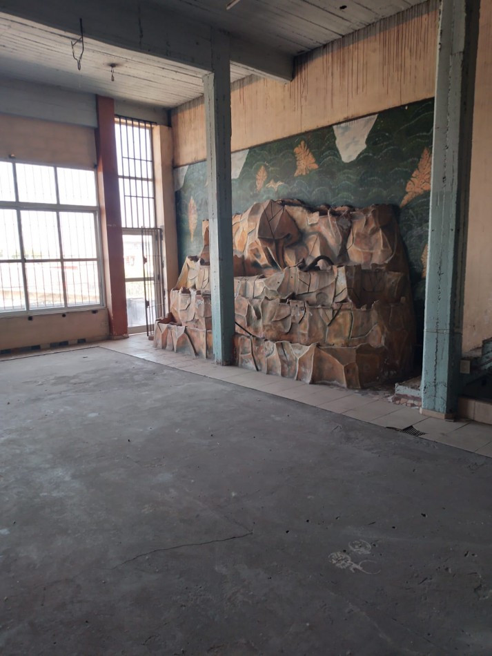 GALPON/SALON EN PRIMER PISO