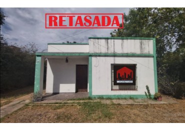 CASA EN VENTA 4 AMBIENTES - CENTRO DE GONZALEZ CATAN