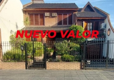 IMPORTANTE CASA DE 8 AMBIENTES EN GONZALEZ CATAN- EXCELENTE ESTADO