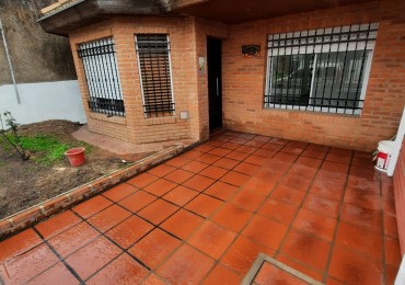 PH EN PLANTA BAJA EN GONZALEZ CATAN