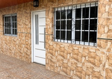 CUATRO DEPARTAMENTOS EN GONZALEZ CATAN